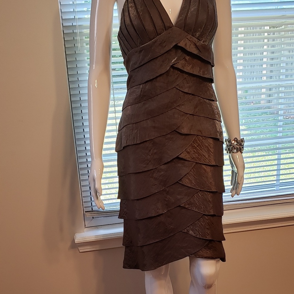 Cache Shimmering Ruffled Cocktail Dress Size 4 - Picture 5 of 8